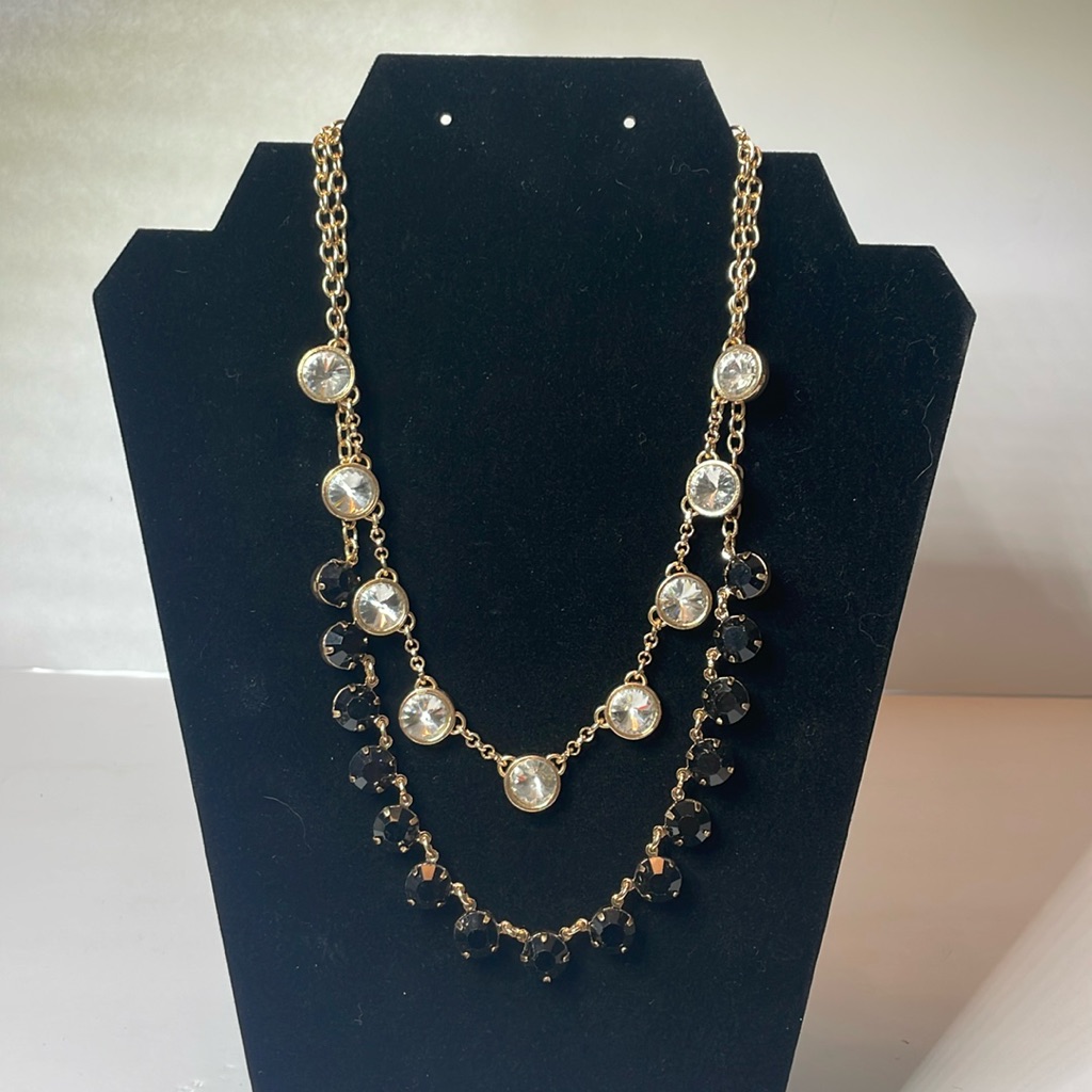 Beautiful Black Chrystal Gold Tone Wear It Three Ways Necklace 14$